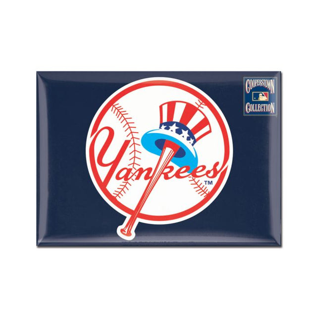 New York Yankees / Cooperstown Metal Magnet 2.5" x 3.5"