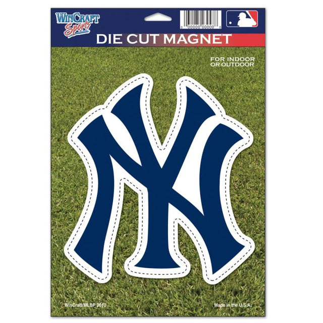 Imán troquelado con el logotipo de los Yankees de Nueva York de 6,25" x 9"