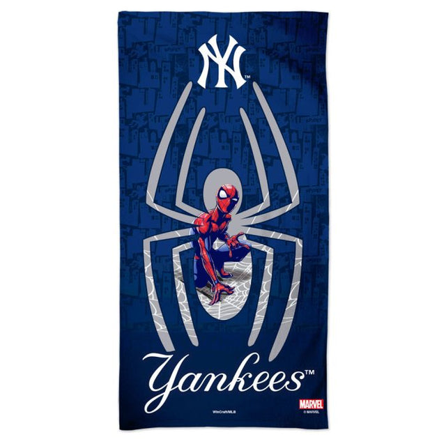 Toalla de playa Spectra de Marvel de los New York Yankees (c) 2021 de 30" x 60"