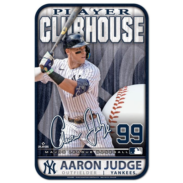 Letrero de plástico de los Yankees de Nueva York de 11" x 17" de Aaron Judge