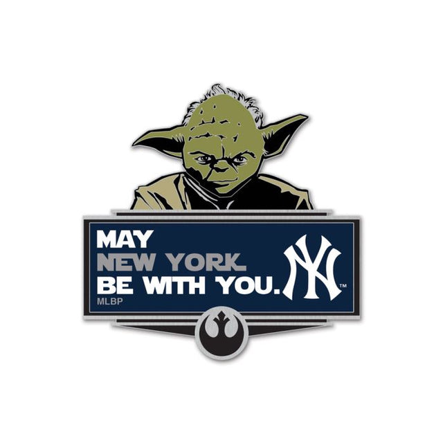 Tarjeta de joyería con pin de colección de YODA de los New York Yankees/Star Wars