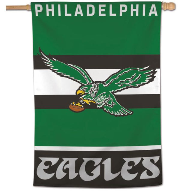 Philadelphia Eagles / Classic Logo Retro Vertical Flag 28" x 40"