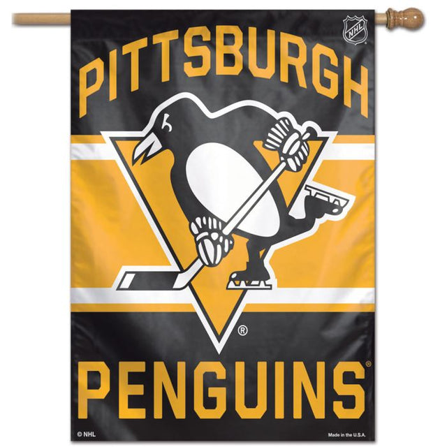 Bandera vertical de los Pittsburgh Penguins de 28" x 40"