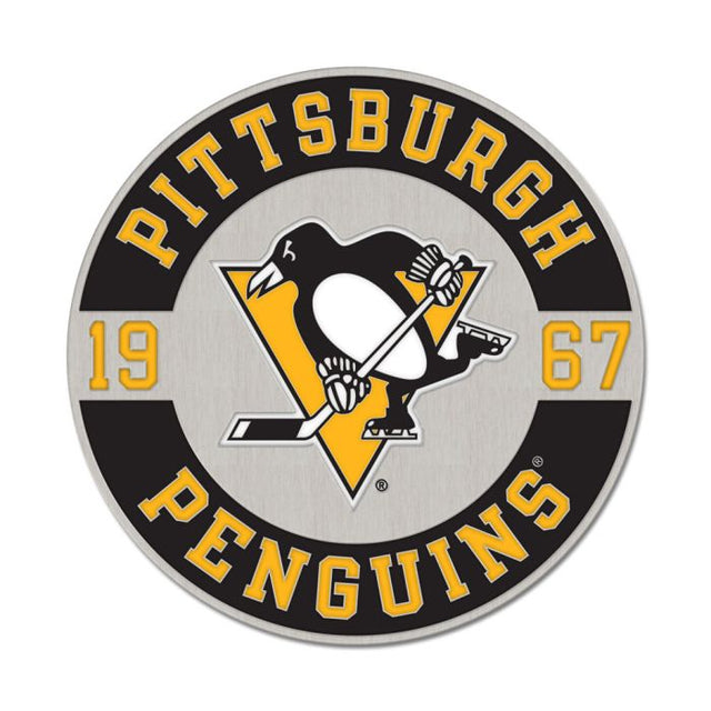 Pittsburgh Penguins round est Collector Enamel Pin Jewelry Card