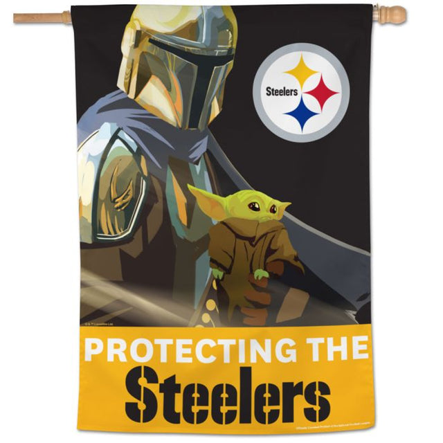 Bandera vertical de los Pittsburgh Steelers y el Mandaloriano de Star Wars de 28" x 40"