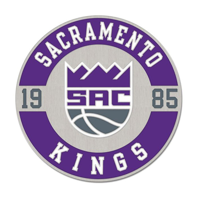 Sacramento Kings round est Collector Enamel Pin Jewelry Card