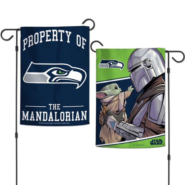 Banderas de jardín de los Seattle Seahawks y Star Wars Mandalorian de 2 lados, 12,5" x 18"