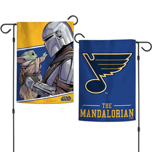 Banderas de jardín de St. Louis Blues / Star Wars Mandalorian de 2 lados, 12,5" x 18"