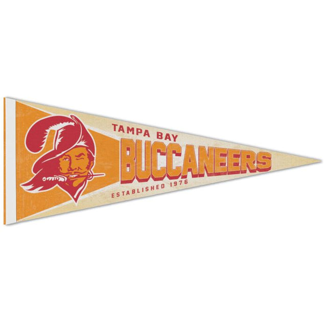 Banderín premium retro con el logotipo clásico de los Tampa Bay Buccaneers, 12" x 30"