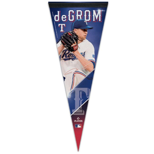 Banderín premium de los Texas Rangers de 12" x 30" de Jacob deGrom