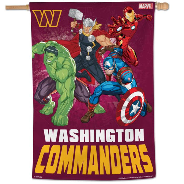 Washington Commanders / Marvel (C) Bandera vertical Marvel 2022 de 28" x 40"