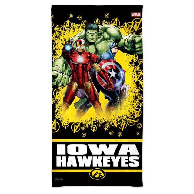 Toalla de playa Spectra de Marvel de Iowa Hawkeyes/Marvel (c) 2021, 30" x 60"