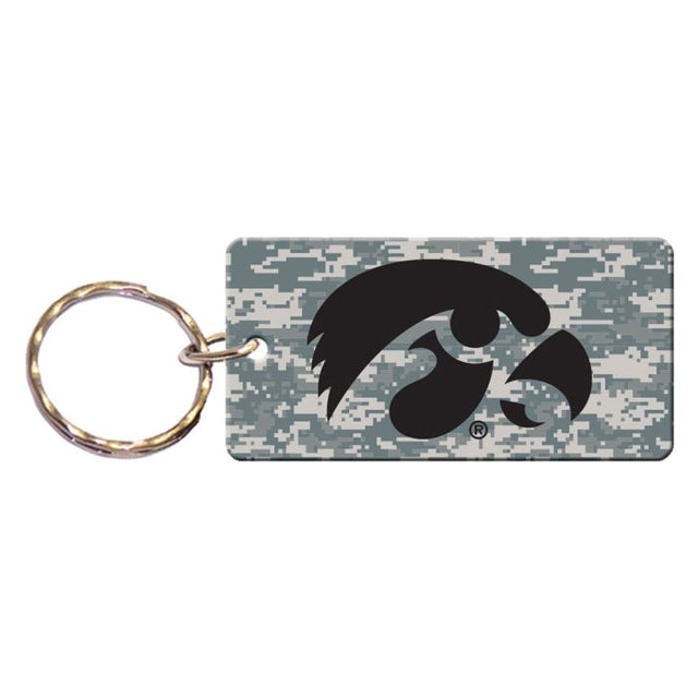 Llavero rectangular con estampado de camuflaje de los Iowa Hawkeyes