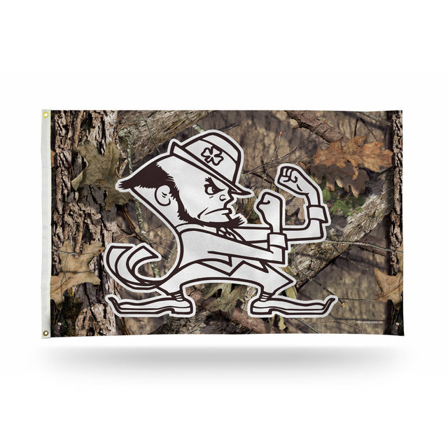 Notre Dame / Mossy Oak Camo Break-Up Country Banner Flag (3X5)