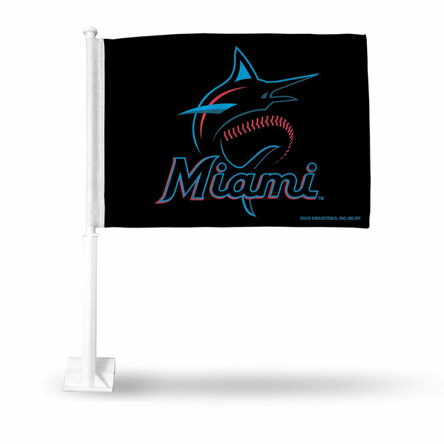 Auto con bandera de los Miami Marlins