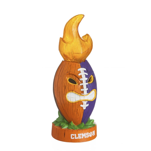 Estatua iluminada de los Clemson Tigers, equipo de fútbol