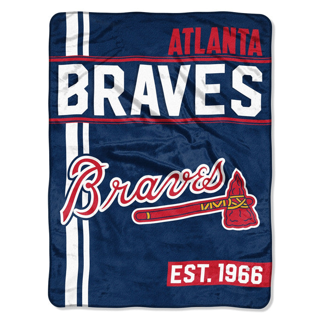 Manta de los Atlanta Braves de 46 x 60 pulgadas con diseño Micro Raschel Walk Off enrollada