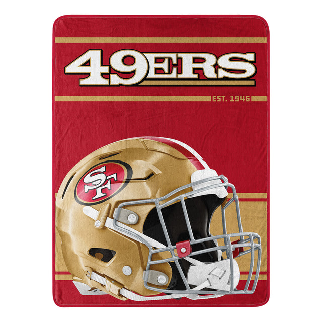 Manta de los San Francisco 49ers de 46 x 60 pulgadas con diseño Micro Raschel Run enrollada