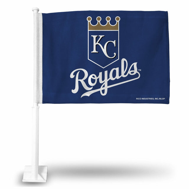 Automóvil con bandera de los Kansas City Royals